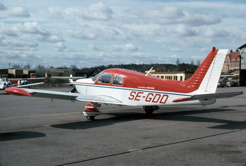 SE-GDD på Bromma 1975-04-13. Foto ur Freddy Stenboms donerade samling.