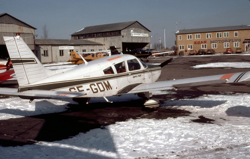 SE-GDM på Bromma vintern 1981. Foto ur Freddy Stenboms donerade samling.