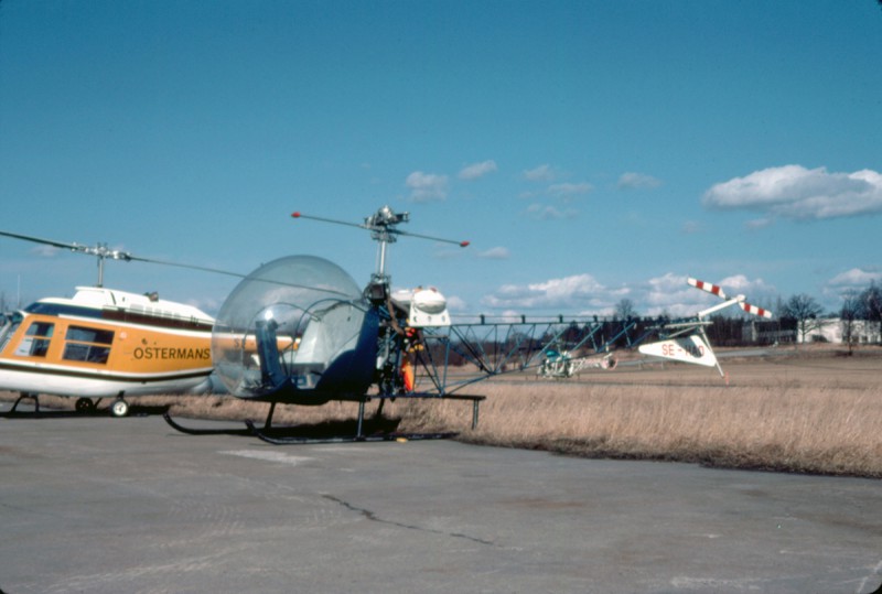 SE-HAD 1976-03-31. Plats Arlanda? Detta är inte den &quot;äkta SE-HAD, utan en av diverse delar sammanbyggd helikopter. Foto ur Nils Söderbergs samling.