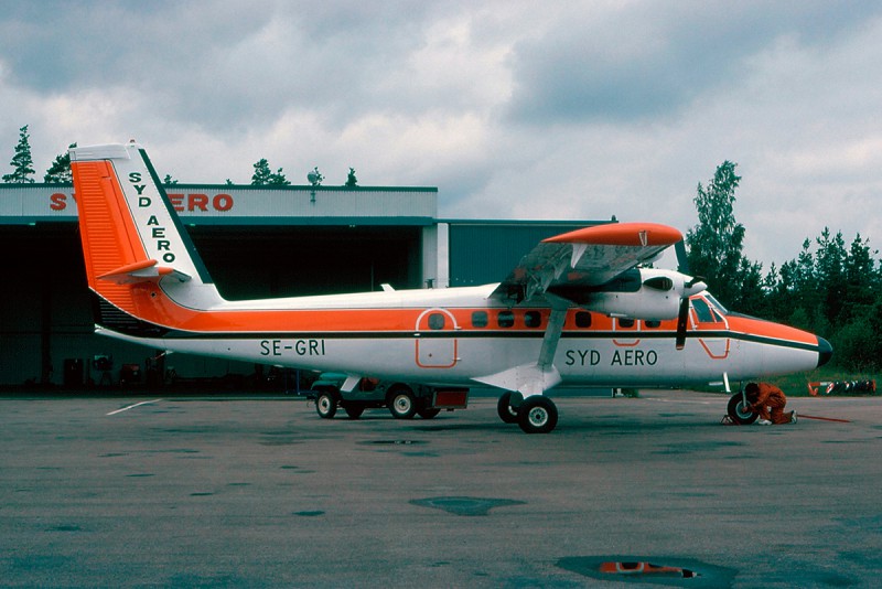 SE-GRI på Oskarshamns flygplats 1977-07-27. Foto: Villy Karlsson