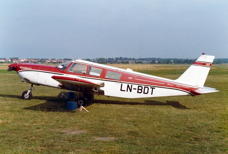 LN-BDT (28.08.76).jpg