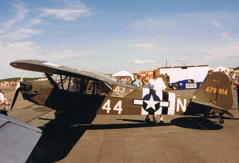 SE-BEH vid flygdag på Säve 1996-08-03--04. Foto Nils-Olof Andersson.