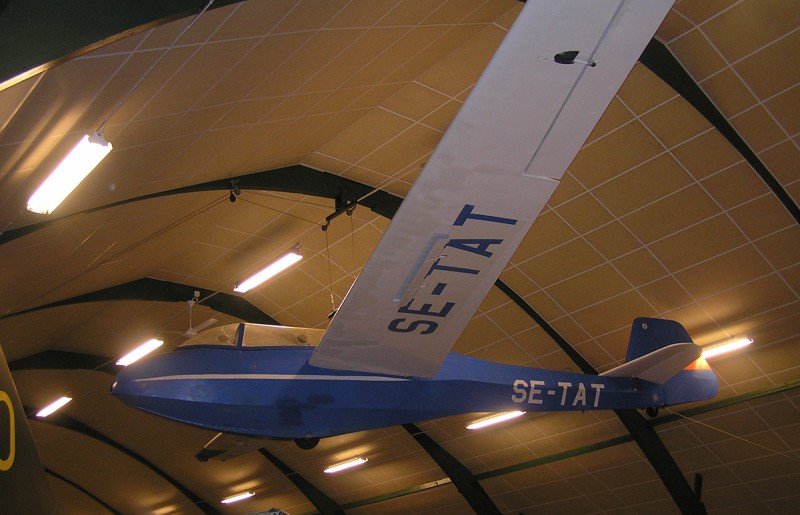 SE-TAT i F 11 Flygmuseum på Skavsta, Nyköping 2005-11-12. Foto: Sven-Erik Jönsson.