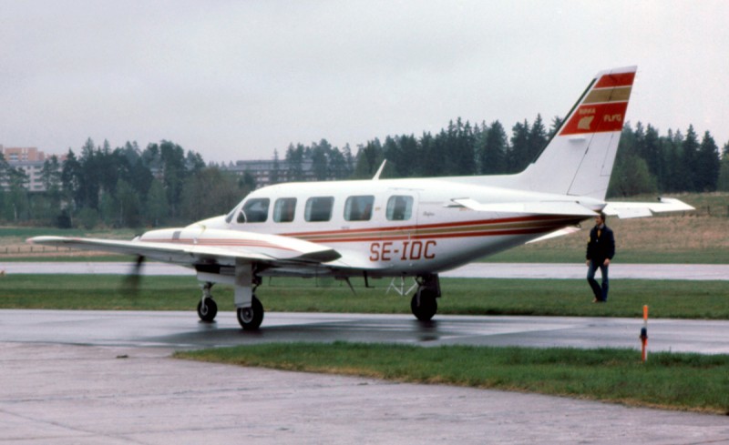 SE-IDC den 1980-05-25. Plats ej känd, möjligen Bromma. Foto ur Freddy Stenboms donerade samling.