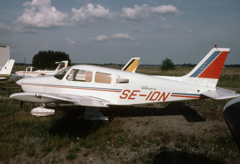 SE-IDN sommaren 1980. Plats ej känd, möjligen Brandholmen, Nyköping. Foto ur Freddy Stenboms donerade samling.