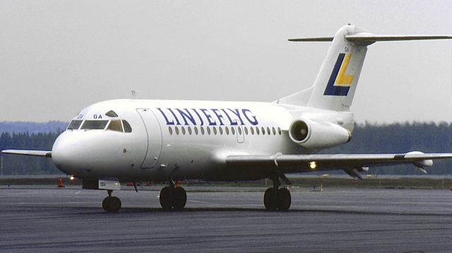 Linjeflyg_F-28-1000.jpg