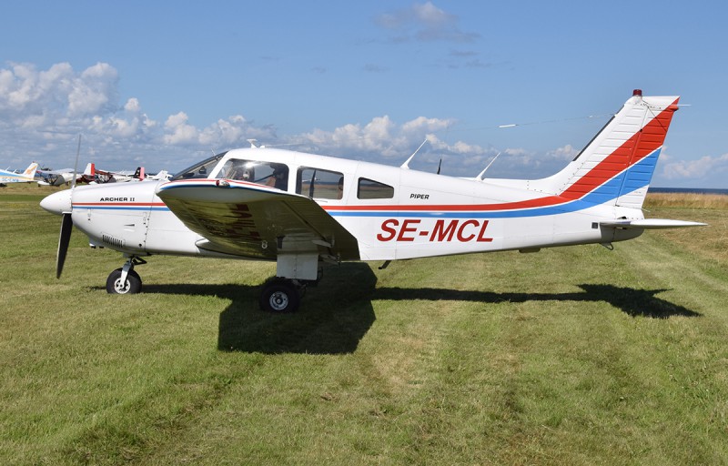 SE-MCL vid fly-in på Visingsö 2015-08-01.