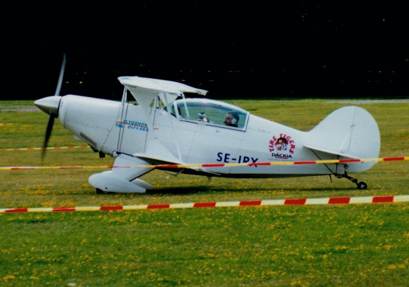 SE-IRX vid flygdag 1998-08-16 i Limhamn, Malmö. Foto: Lennart Arjevall.