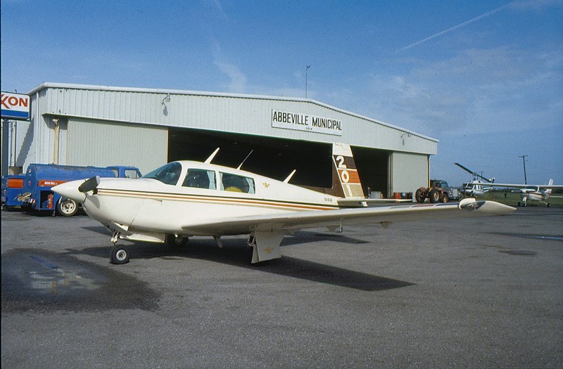 N1143A på Abbeville, Louisiana, USA 1984-08-06. Foto: Sven-Erik Jönsson