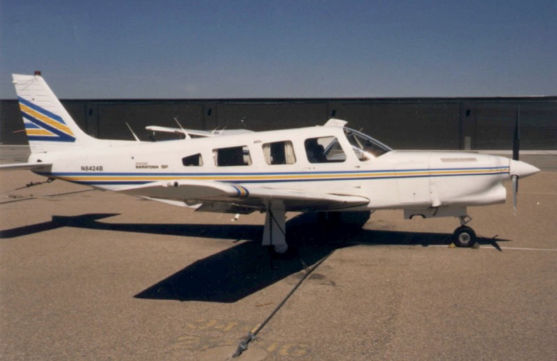 N8424B på Denver Centennial Airport, USA 1987-10-07.